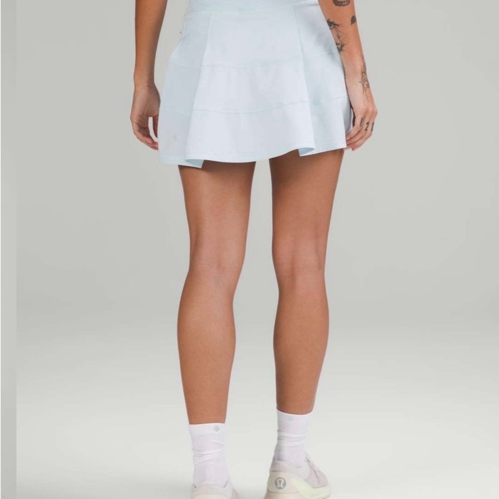 lululemon athletica Pace Rival Mid-Rise Skirt - Powder Blue - Picture 6 of 16
